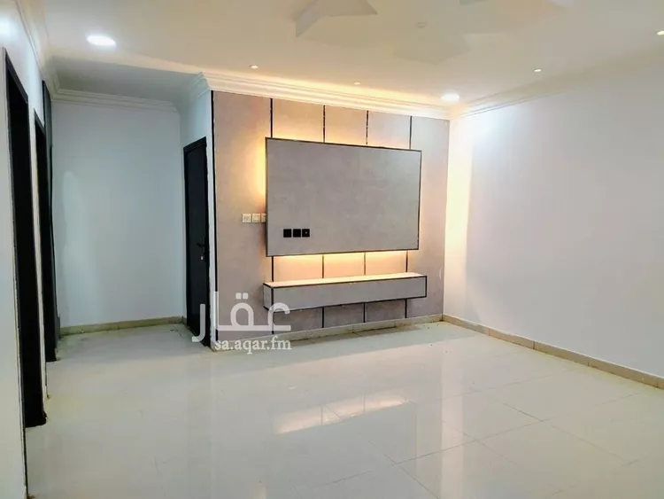 شقة للبيع في شارع سعيد بن مقرن, حي ضاحية الملك فهد, مدينة الدمام, المنطقة الشرقية صورة 3