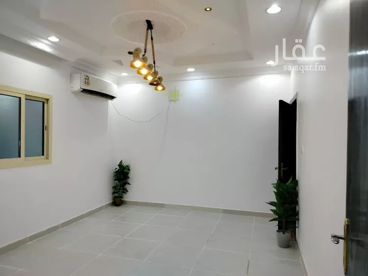 فيلا للبيع في شارع سعيد بن العاص, حي ضاحية الملك فهد, مدينة الدمام, المنطقة الشرقية صورة 4