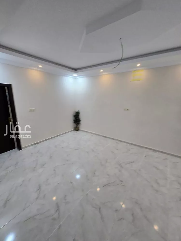 Villa for Sale in Dammam King Fahd 18