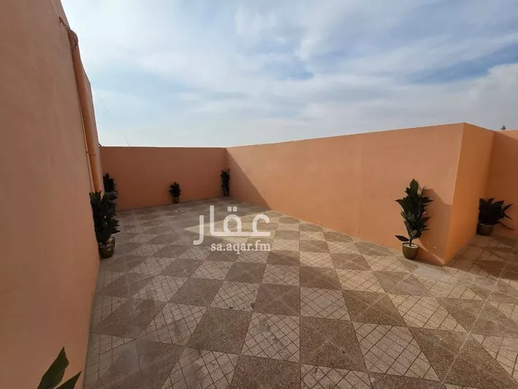 Apartment for Sale in Dammam King Fahd 8