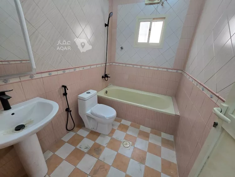 Apartment for Sale in Dammam Taiba 18