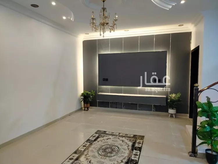 فيلا للبيع في شارع سعيد بن العاص, حي ضاحية الملك فهد, مدينة الدمام, المنطقة الشرقية صورة 2