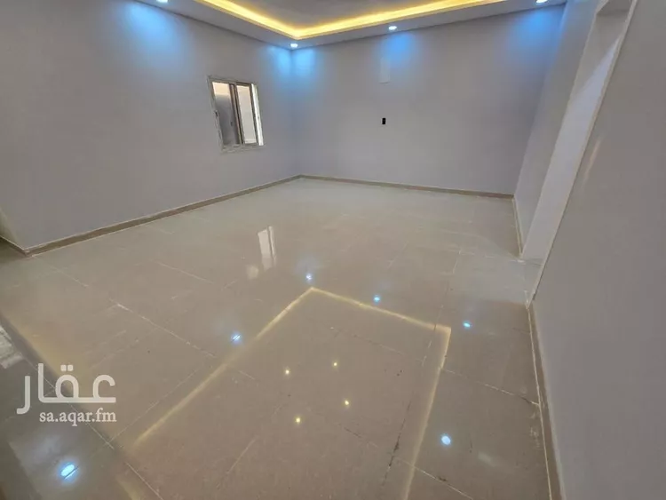 شقة للبيع في شارع سهيل بن رافع, حي ضاحية الملك فهد, مدينة الدمام, المنطقة الشرقية صورة 5