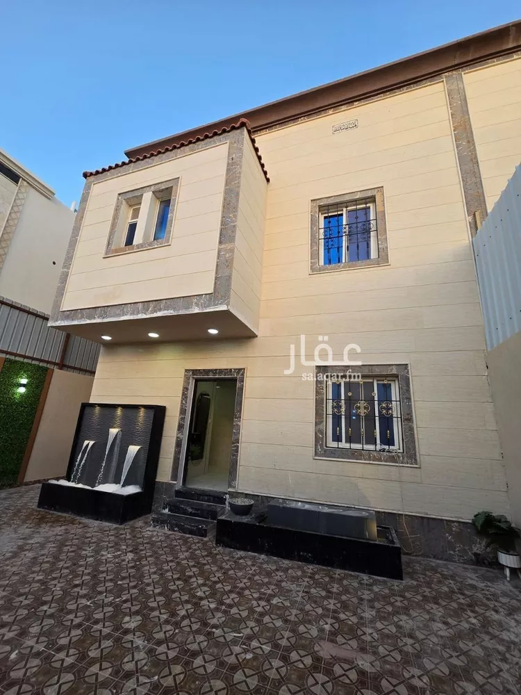 فيلا للبيع في حي ضاحية الملك فهد, مدينة الدمام, المنطقة الشرقية صورة 2