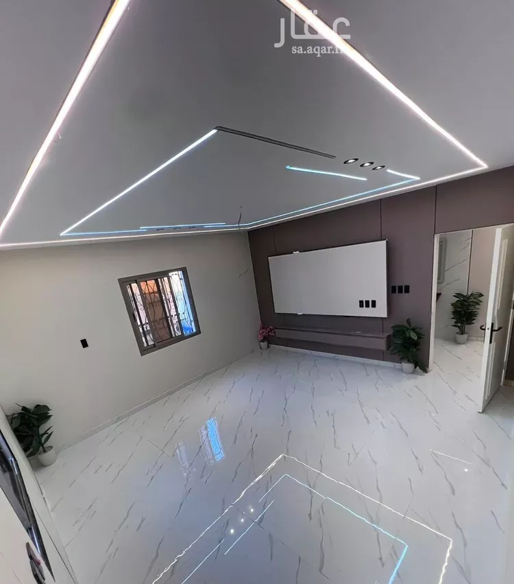 Apartment for Sale in Dammam King Fahd 16