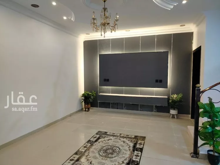 فيلا للبيع في شارع سعيد بن العاص, حي ضاحية الملك فهد, مدينة الدمام, المنطقة الشرقية صورة 2