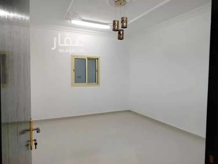 فيلا للبيع في شارع سعيد بن العاص, حي ضاحية الملك فهد, مدينة الدمام, المنطقة الشرقية صورة 5