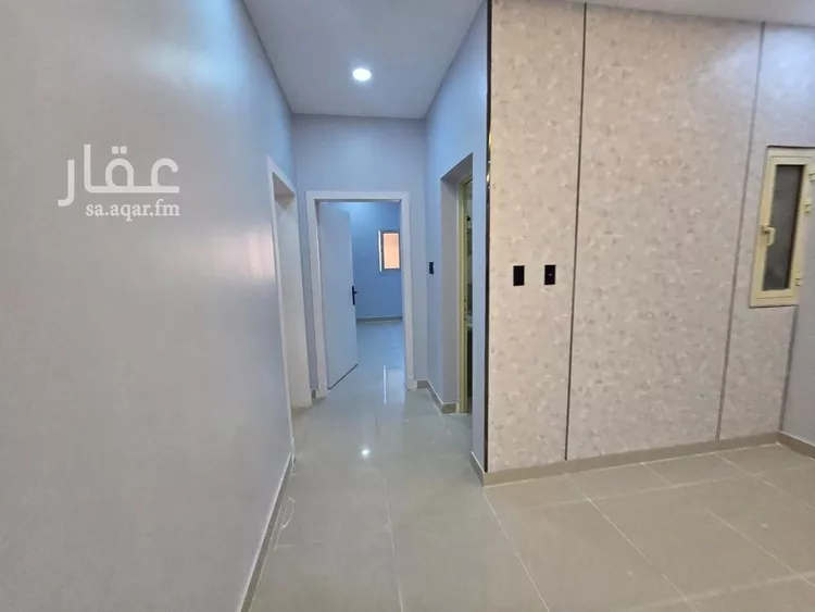 شقة للبيع في شارع سهيل بن رافع, حي ضاحية الملك فهد, مدينة الدمام, المنطقة الشرقية 16