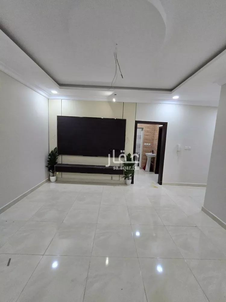 Apartment for Sale in Dammam King Fahd 10