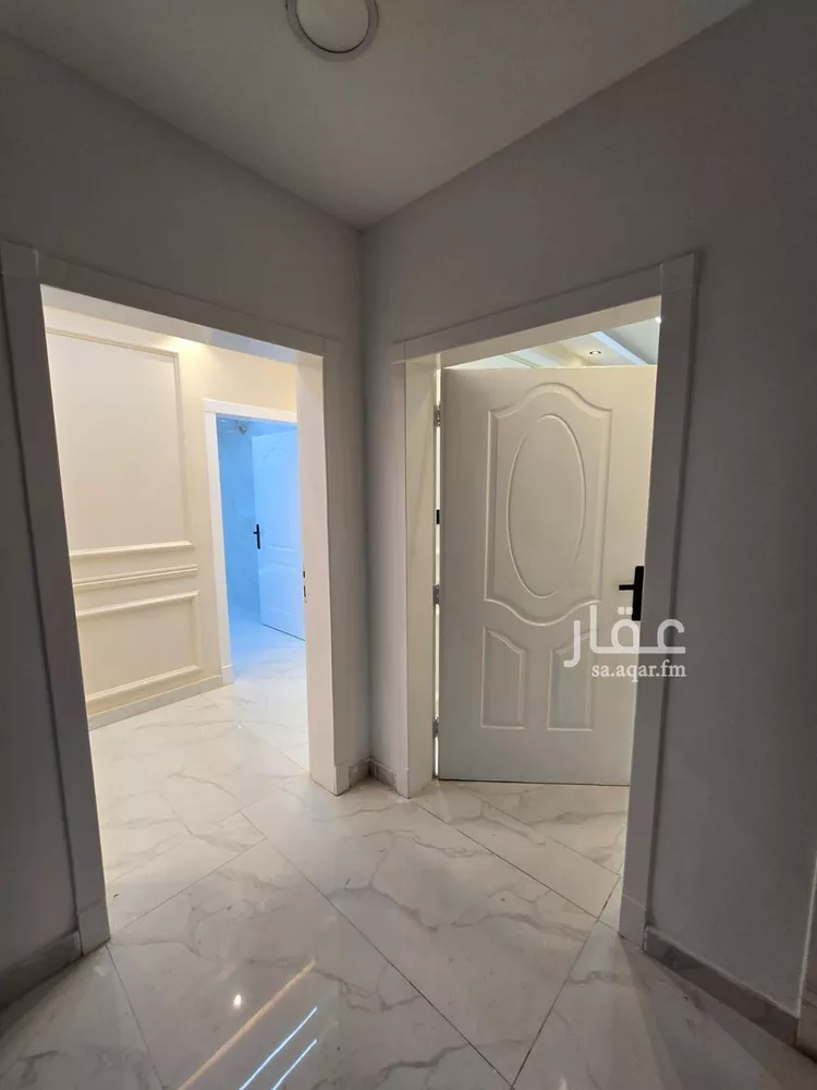 شقة للبيع في شارع اليسر, حي الشعلة, مدينة الدمام, المنطقة الشرقية