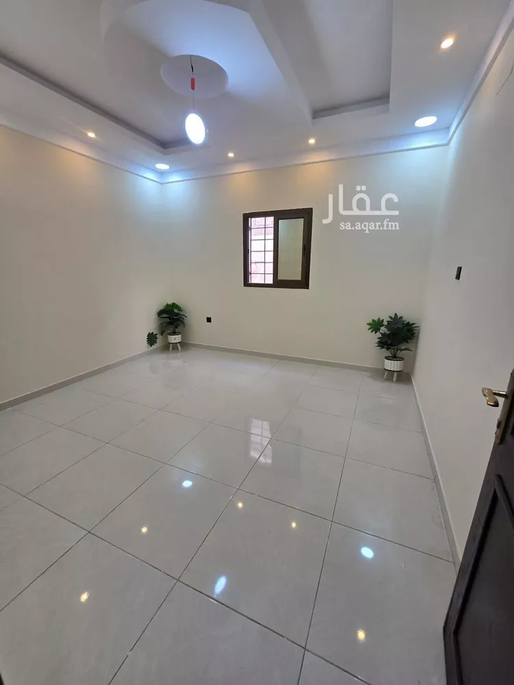 فيلا للبيع في شارع سعيد بن مقرن, حي ضاحية الملك فهد, مدينة الدمام, المنطقة الشرقية 6