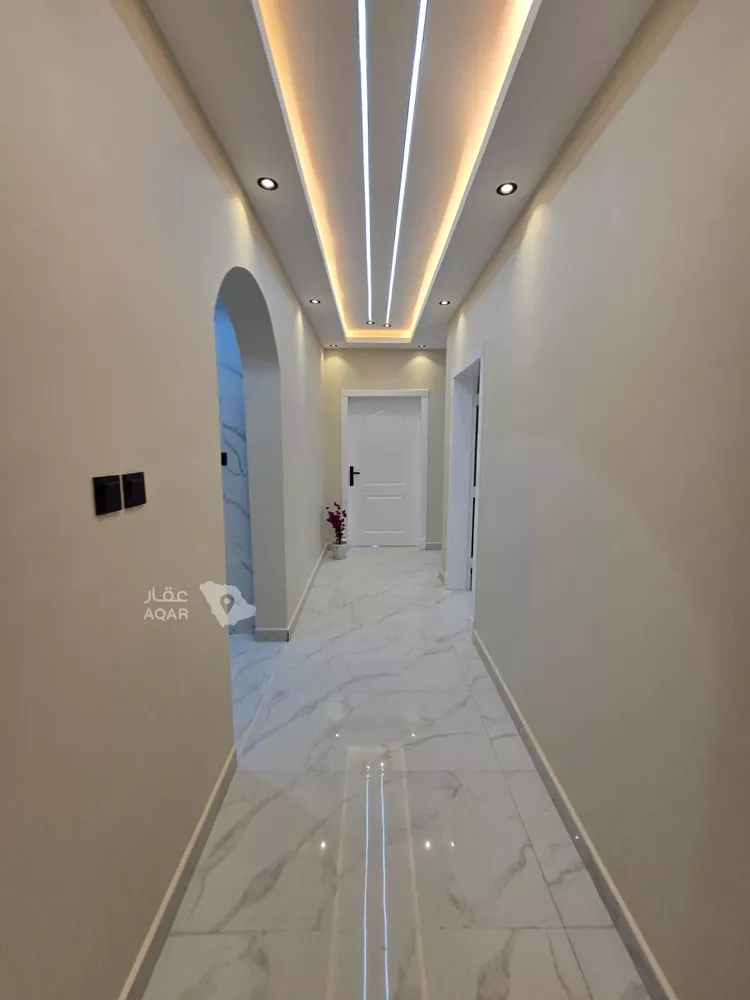 Apartment for Sale in Dammam Ash Shulah 15