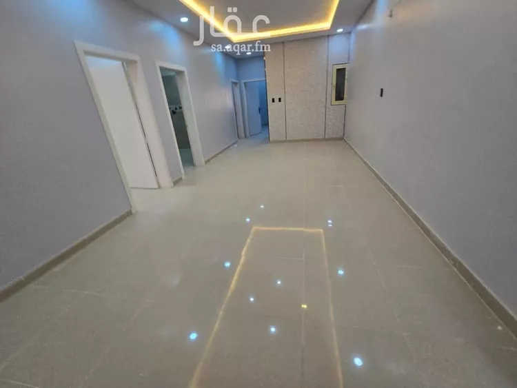 شقة للبيع في شارع سهيل بن رافع, حي ضاحية الملك فهد, مدينة الدمام, المنطقة الشرقية صورة 2