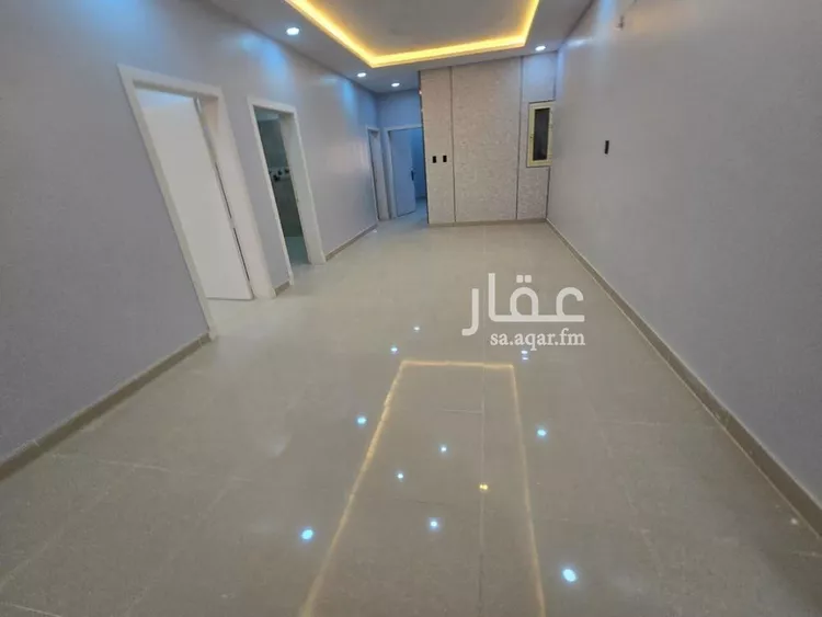 شقة للبيع في شارع سهيل بن رافع, حي ضاحية الملك فهد, مدينة الدمام, المنطقة الشرقية صورة 4