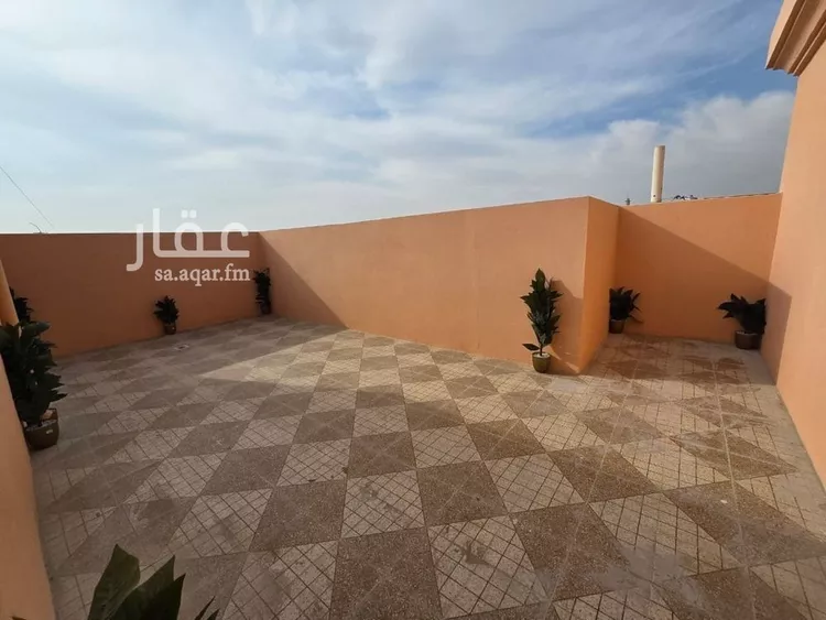 Apartment for Sale in Dammam King Fahd 18