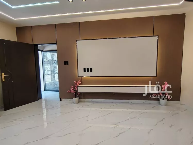 Apartment for Sale in Dammam King Fahd 14