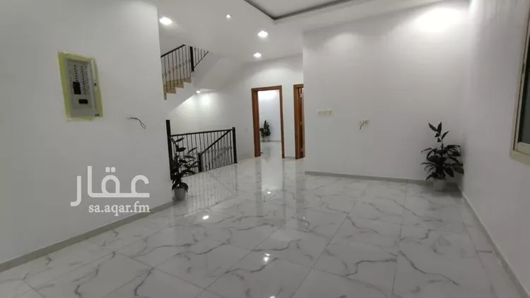 فيلا للبيع في شارع الهضبة, حي ضاحية الملك فهد, مدينة الدمام, المنطقة الشرقية صورة 4