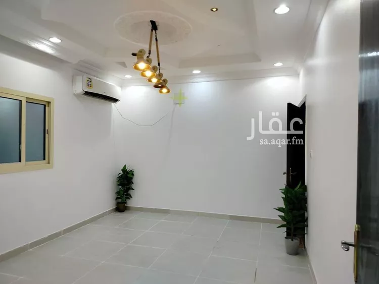 فيلا للبيع في شارع سعيد بن العاص, حي ضاحية الملك فهد, مدينة الدمام, المنطقة الشرقية صورة 3