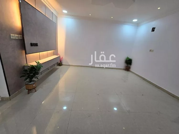 شقة للبيع في شارع سعيد بن مقرن, حي ضاحية الملك فهد, مدينة الدمام, المنطقة الشرقية صورة 5