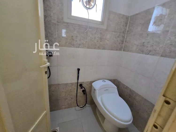 شقة للبيع في شارع سهيل بن رافع, حي ضاحية الملك فهد, مدينة الدمام, المنطقة الشرقية صورة 4