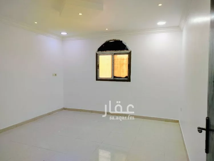 شقة للبيع في شارع سعيد بن مقرن, حي ضاحية الملك فهد, مدينة الدمام, المنطقة الشرقية صورة 2