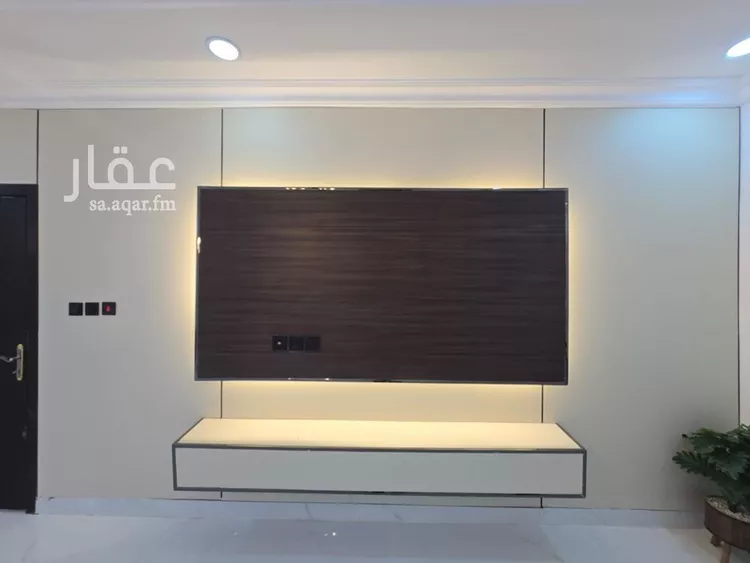 فيلا للبيع في شارع سعيد بن العاص, حي ضاحية الملك فهد, مدينة الدمام, المنطقة الشرقية صورة 4