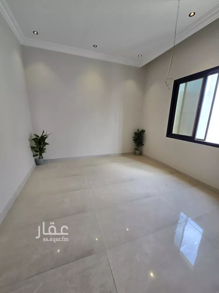 شقة للبيع في شارع العطايف, حي الحمراء, مدينة الخبر, المنطقة الشرقية 1 صورة