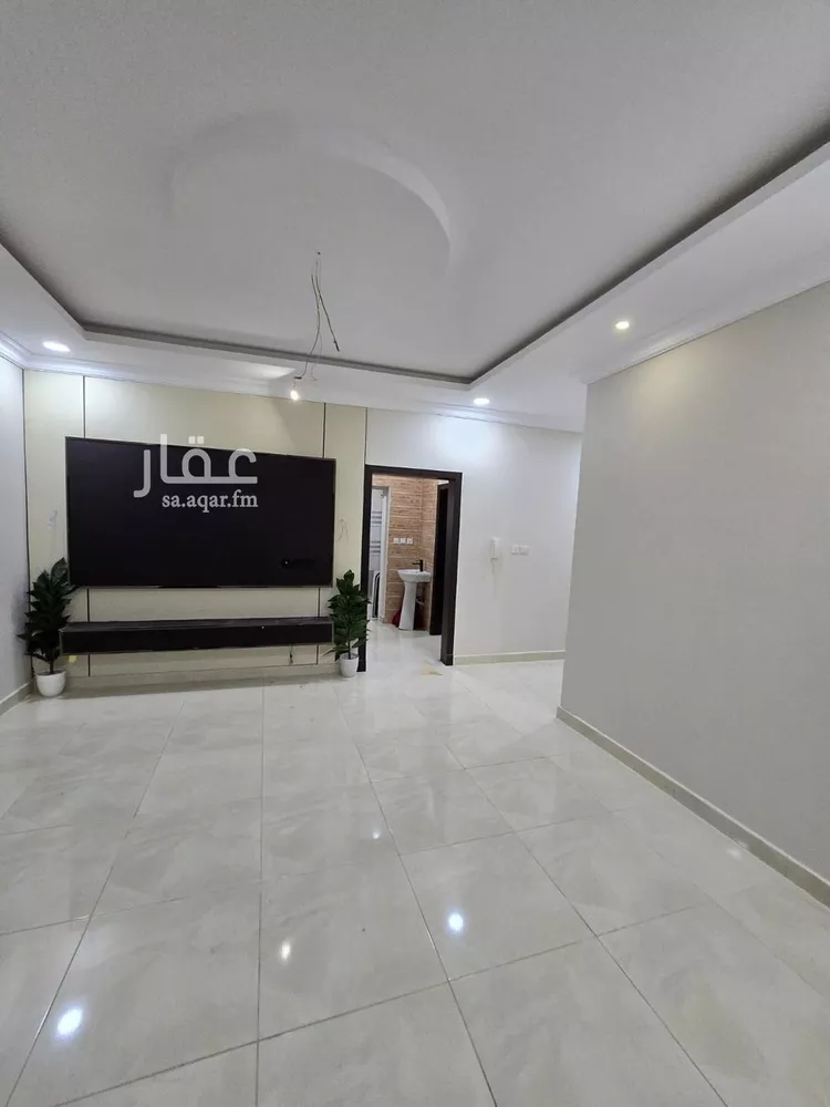 Apartment for Sale in Dammam King Fahd