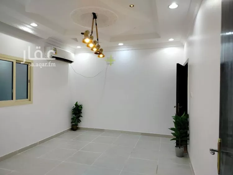 فيلا للبيع في شارع سعيد بن العاص, حي ضاحية الملك فهد, مدينة الدمام, المنطقة الشرقية صورة 4