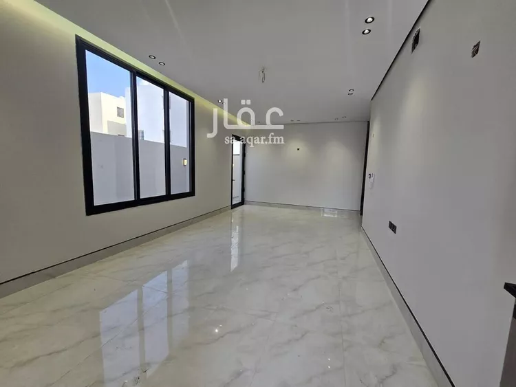 شقة للبيع في شارع ابو بكر التاريخي, حي ضاحية الملك فهد, مدينة الدمام, المنطقة الشرقية