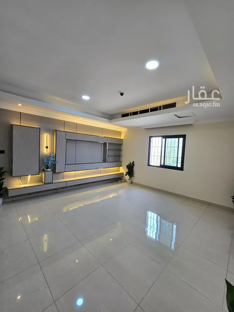 شقة للبيع في شارع القرية العليا, حي الحمراء, مدينة الخبر, المنطقة الشرقية صورة 3