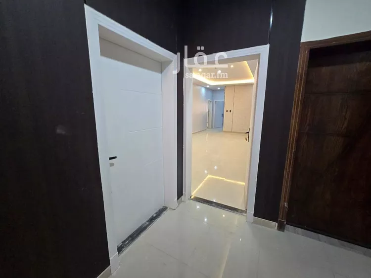 شقة للبيع في شارع سهيل بن رافع, حي ضاحية الملك فهد, مدينة الدمام, المنطقة الشرقية صورة 2