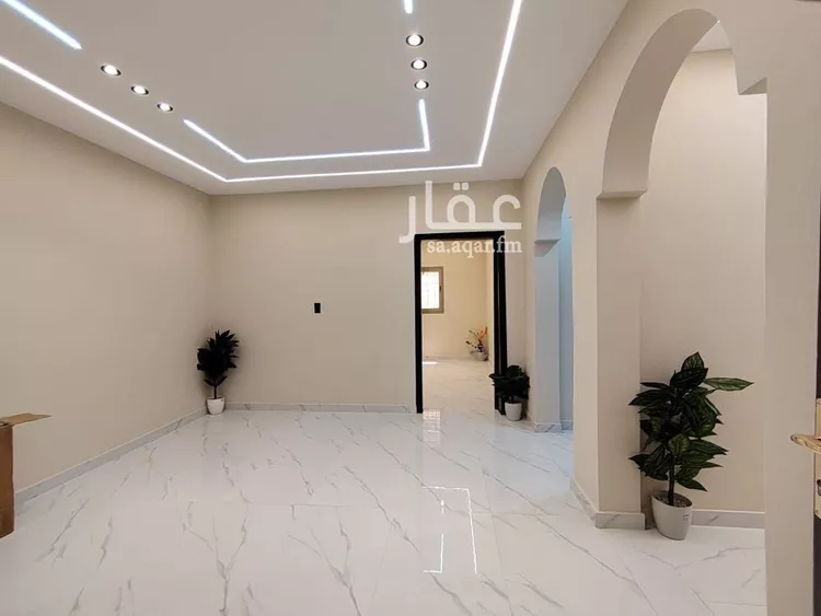 Apartment for Sale in Dammam King Fahd 17