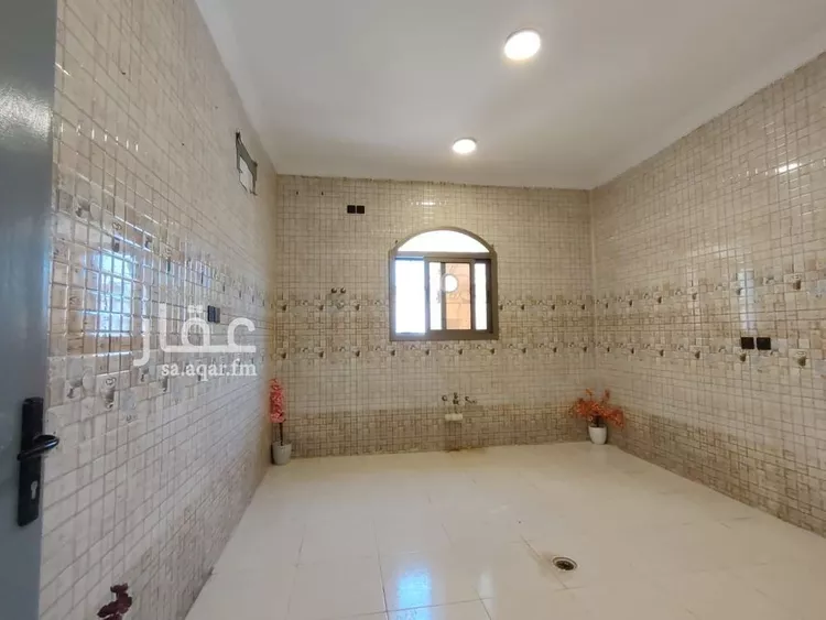 شقة للبيع في شارع ابن حامد الغرناطي, حي ضاحية الملك فهد, مدينة الدمام, المنطقة الشرقية 8