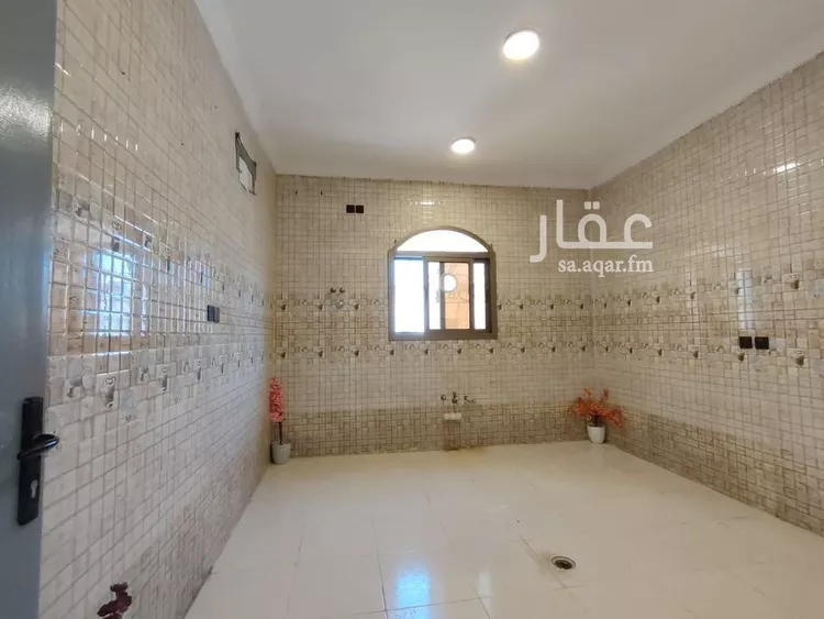 شقة للبيع في شارع ابن حامد الغرناطي, حي ضاحية الملك فهد, مدينة الدمام, المنطقة الشرقية 8