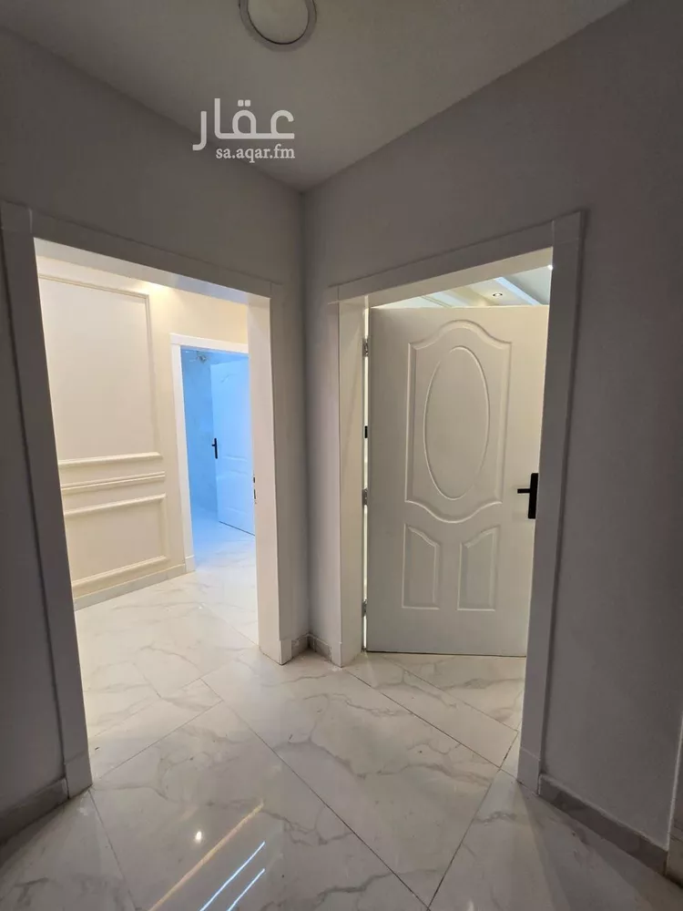 شقة للبيع في شارع اليسر, حي الشعلة, مدينة الدمام, المنطقة الشرقية