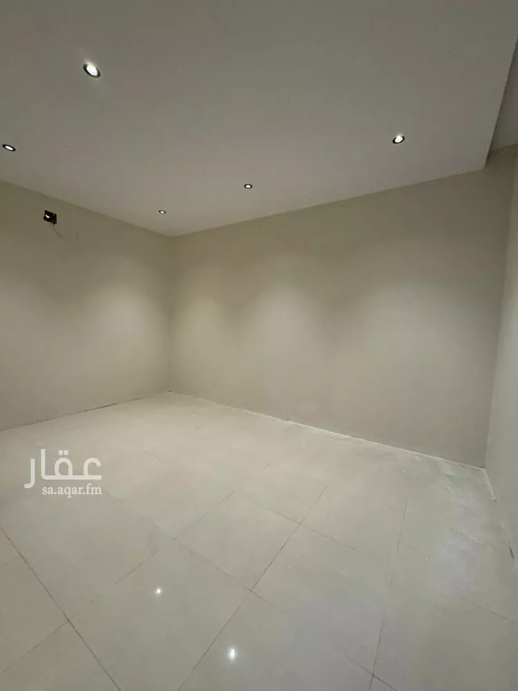 استراحة للإيجار في شارع سلمة بن عمرو, حي الرمال, مدينة الرياض, منطقة الرياض