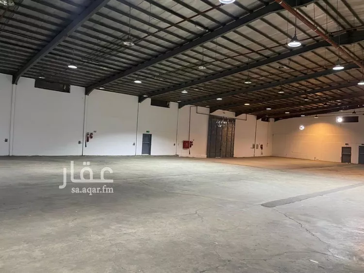 محل للبيع في شارع ابي علي الحداد, حي الصناعية, مدينة خميس مشيط, منطقة عسير صورة 3