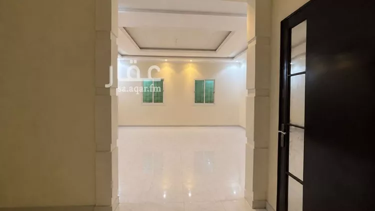 فيلا للبيع في شارع جبل المشايخ, حي القادسية, مدينة الرياض, منطقة الرياض 9