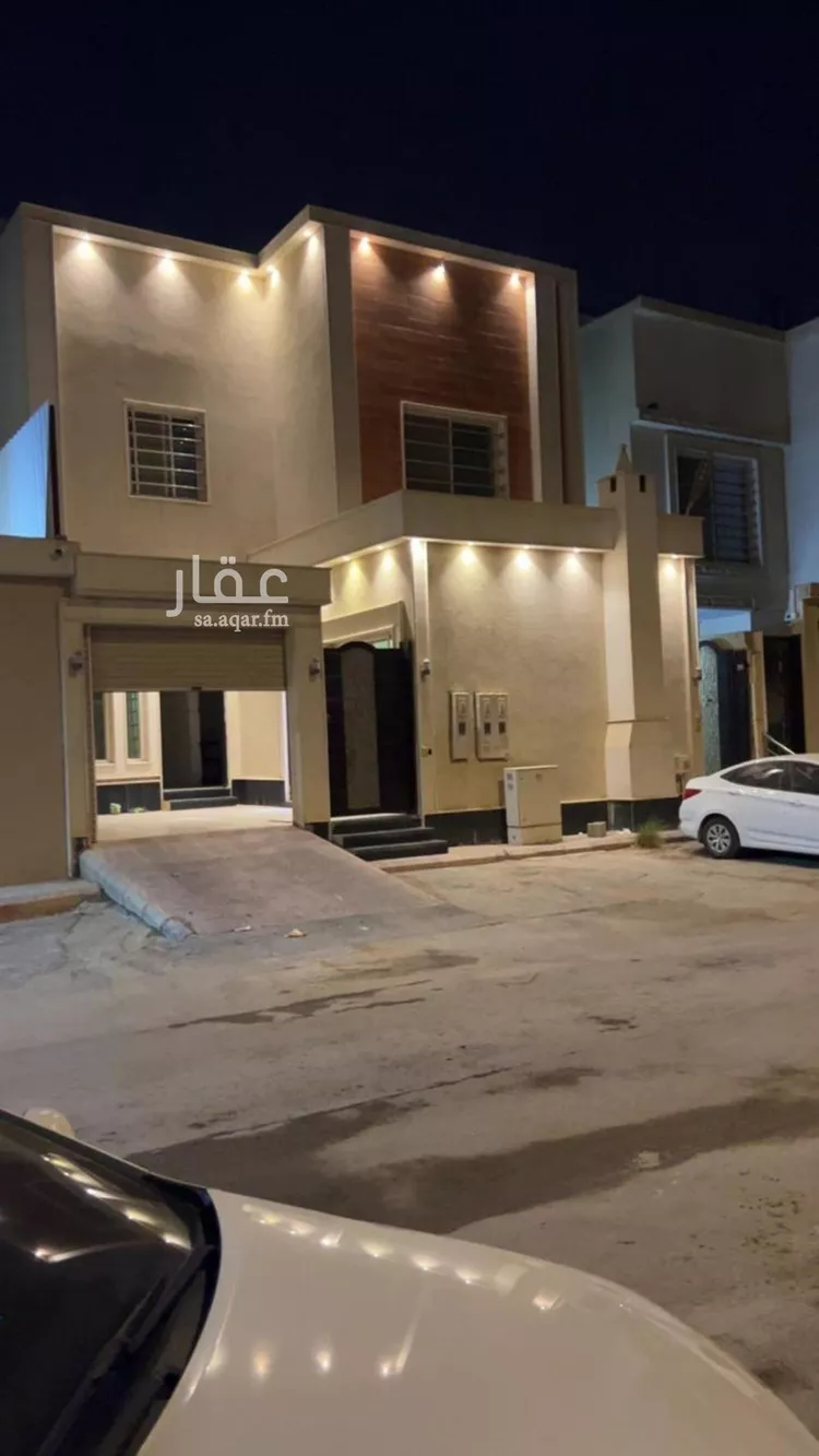 فيلا للبيع في شارع جبل المشايخ, حي القادسية, مدينة الرياض, منطقة الرياض