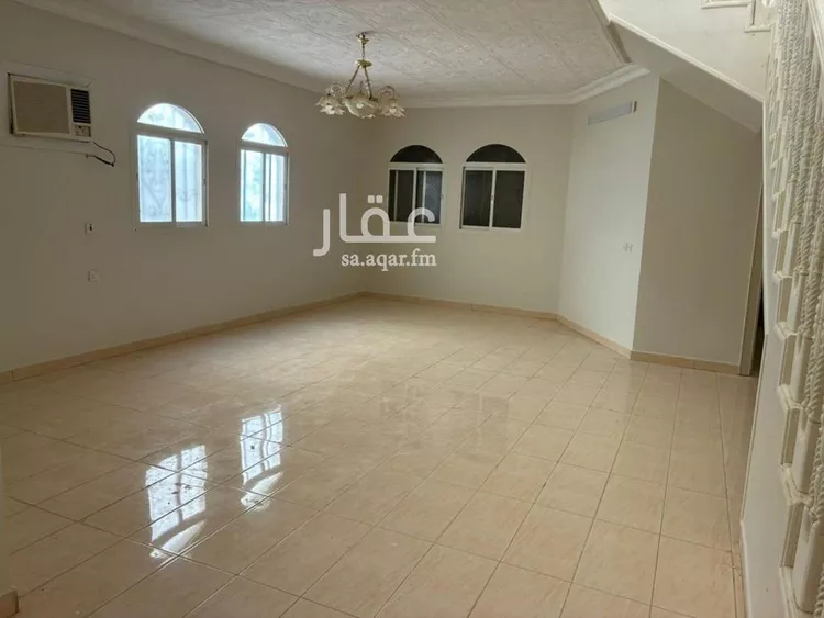 فيلا للإيجار في شارع شهيد الدين ثم الوطن فرحان حمود الشمري, حي الشهداء, مدينة الرياض, منطقة الرياض