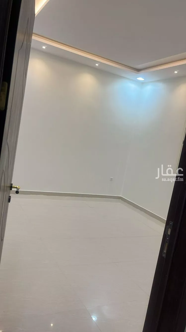 فيلا للإيجار في شارع أبي الفرج المبارك, حي العارض, مدينة الرياض, منطقة الرياض صورة 5