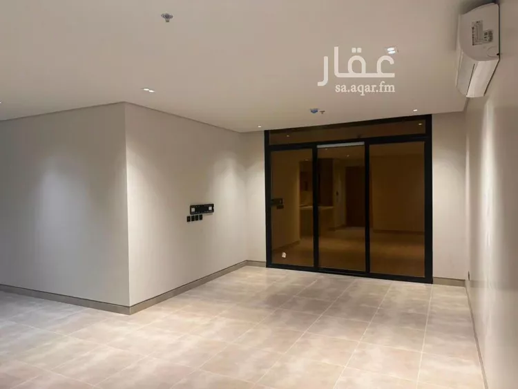 فيلا للإيجار في شارع يوسف السيرافي, حي العارض, مدينة الرياض, منطقة الرياض