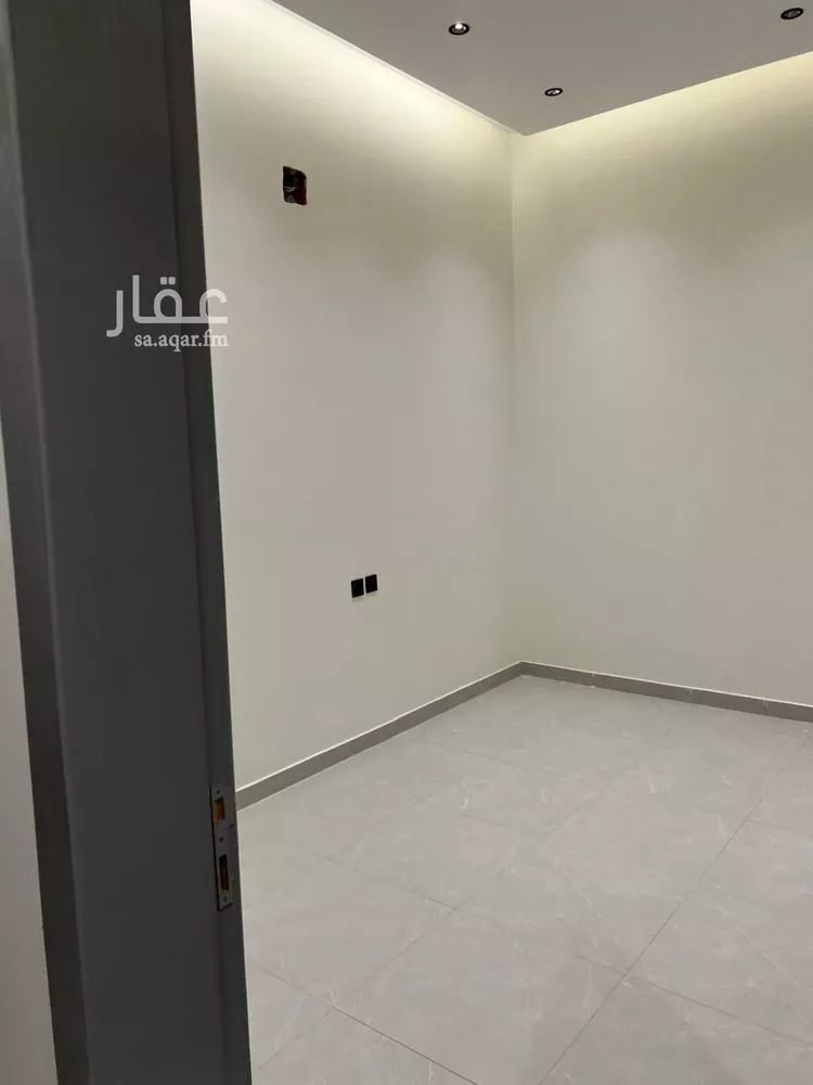 Floor for Sale in Riyadh Badr صورة 5