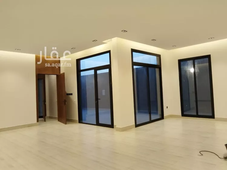 فيلا للبيع في شارع أبي إبراهيم البرداني, حي الرمال, مدينة الرياض, منطقة الرياض صورة 2