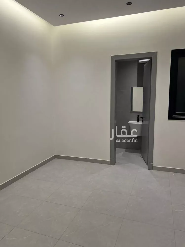 Floor for Sale in Riyadh Badr صورة 3