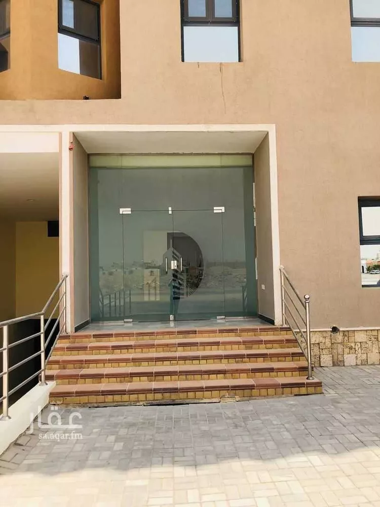 مكتب تجاري للإيجار في شارع محمد علي مغربي, حي القيروان, مدينة الرياض, منطقة الرياض