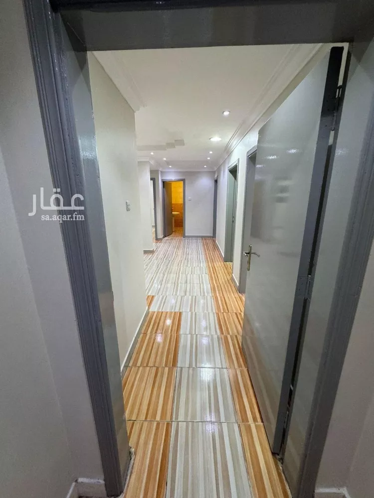 شقة للبيع في شارع وادي الكردي, حي بدر, مدينة الرياض, منطقة الرياض صورة 4
