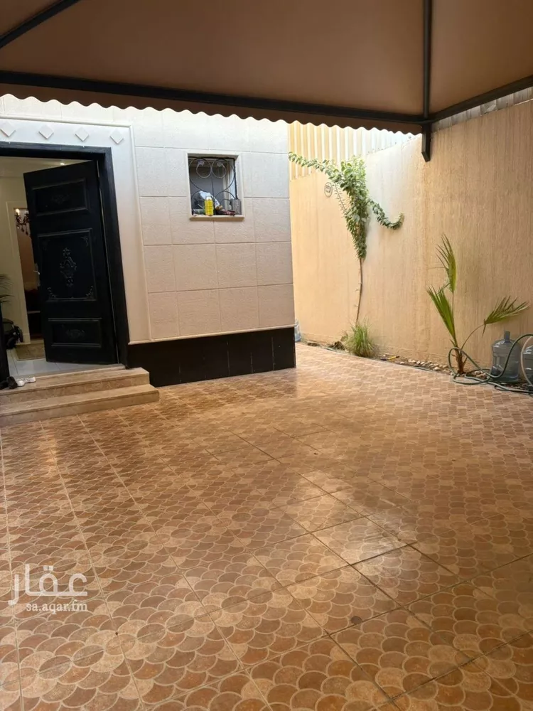 فيلا للبيع في شارع الشهارين, حي اليرموك, مدينة الرياض, منطقة الرياض صورة 5