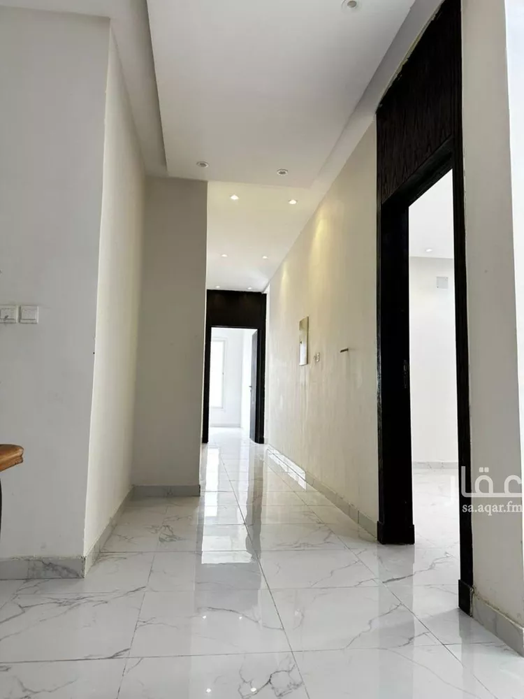 فيلا للإيجار في شارع أحمد بن السيد الرفاعي, حي عكاظ, مدينة الرياض, منطقة الرياض